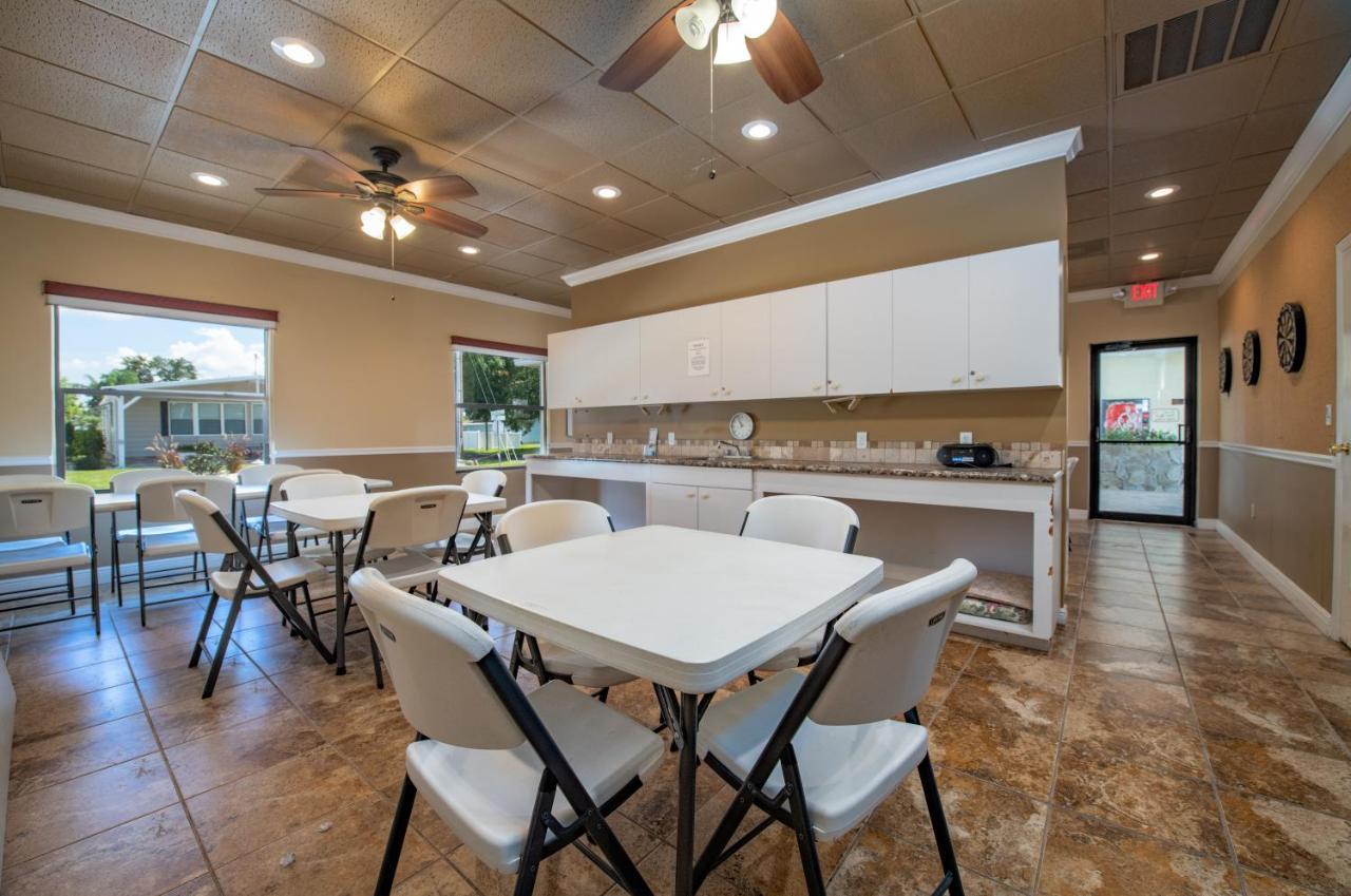 סברינג Buttonwood Bay Rv Resort מראה חיצוני תמונה
